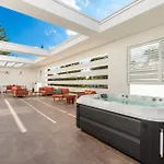 Acquadimare - Pool Terrace Jacuzzi